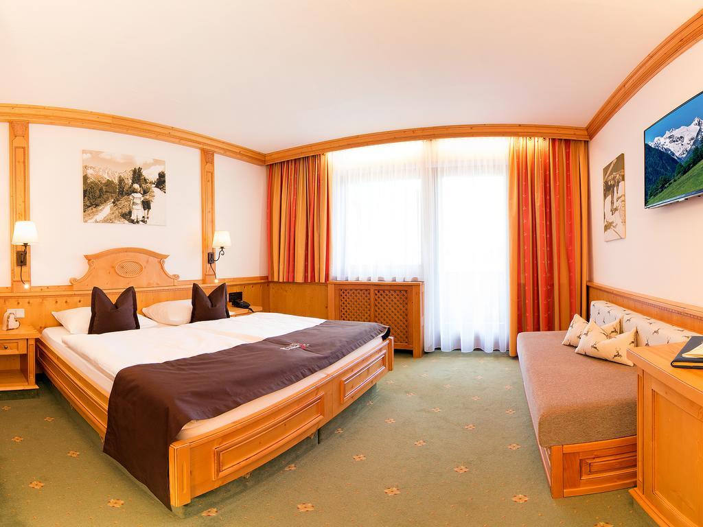 Alpenhotel Tirolerhof Neustift im Stubaital Pokoj fotografie
