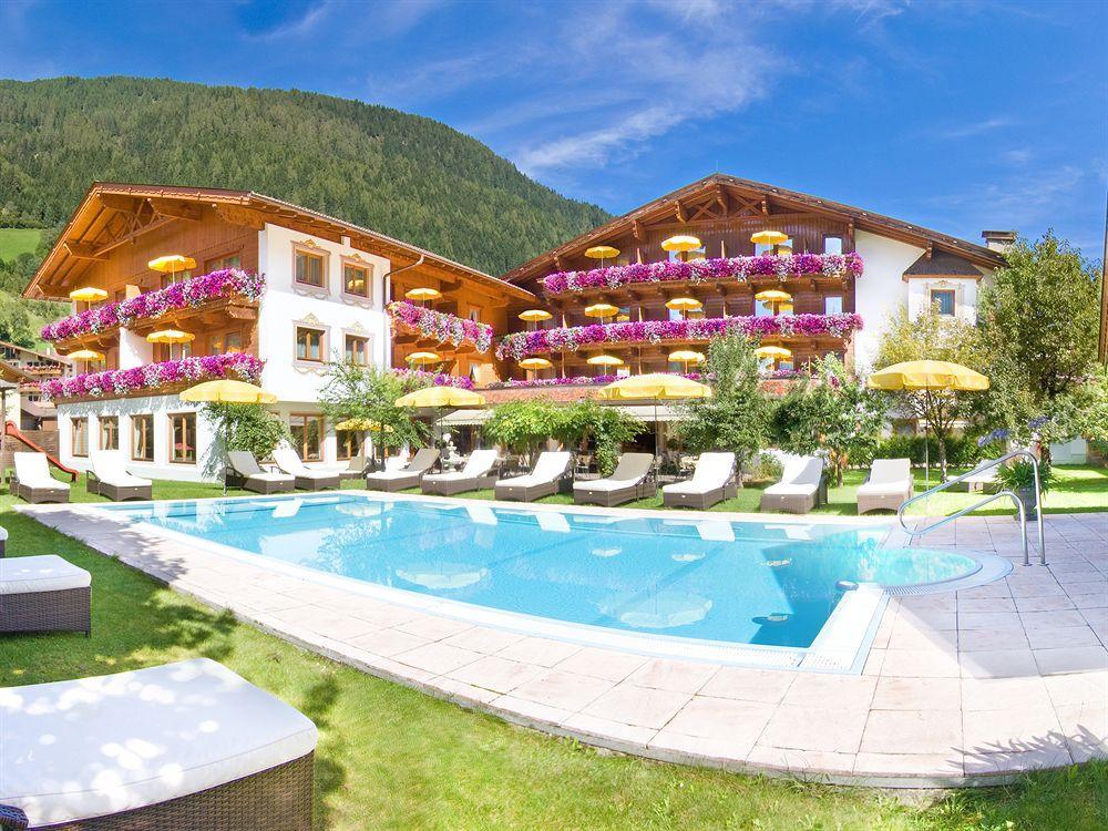 Alpenhotel Tirolerhof Neustift im Stubaital Exteriér fotografie