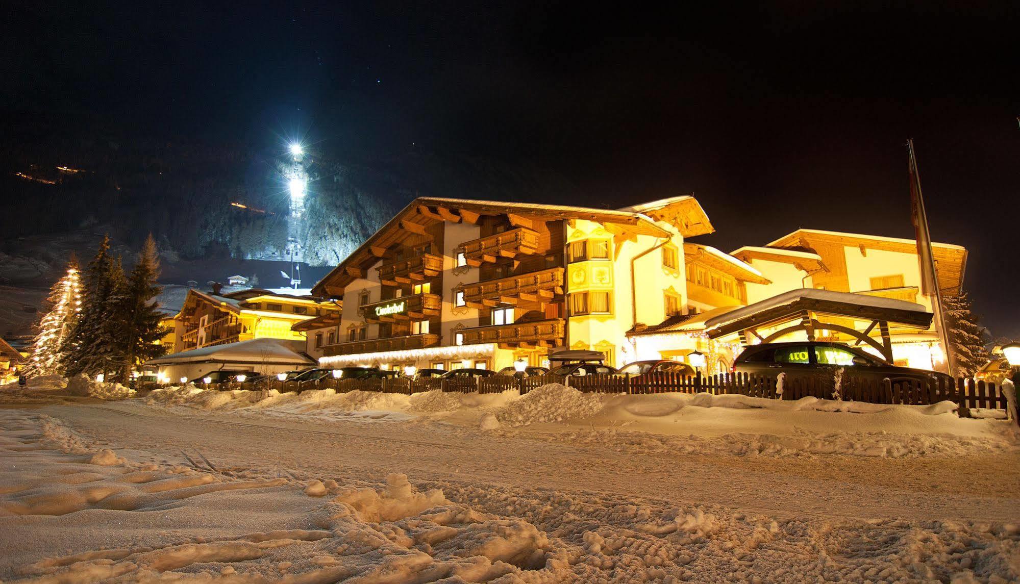 Alpenhotel Tirolerhof Neustift im Stubaital Exteriér fotografie