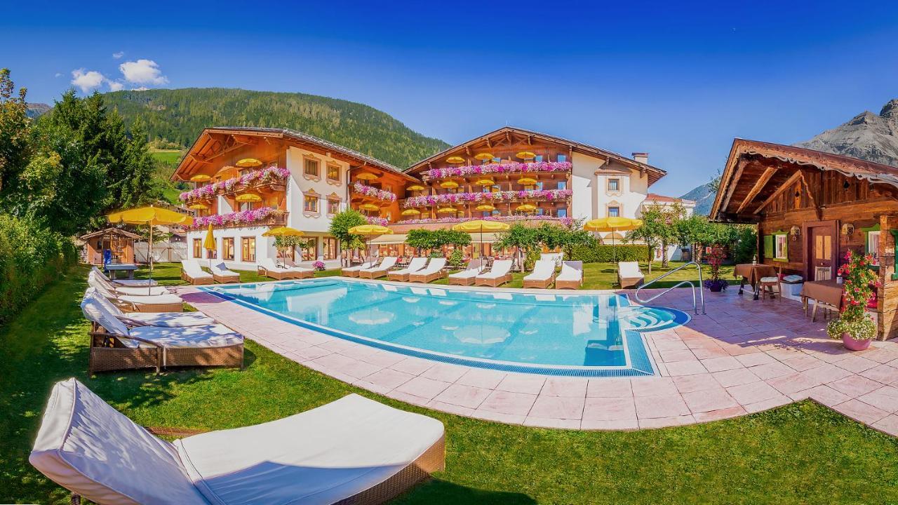 Alpenhotel Tirolerhof Neustift im Stubaital Exteriér fotografie